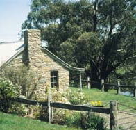 Adelaide Hills Country Cottages - Gum Tree Cottage - Tourism Cairns