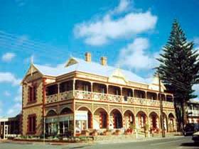 Anchorage At Victor Harbor - Tourism Cairns 0