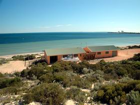 Ceduna Shelly Beach Caravan Park And Beachfront Villas - Tourism Cairns 1