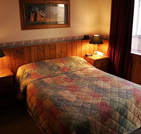 Astor Motor Inn - Tourism Cairns
