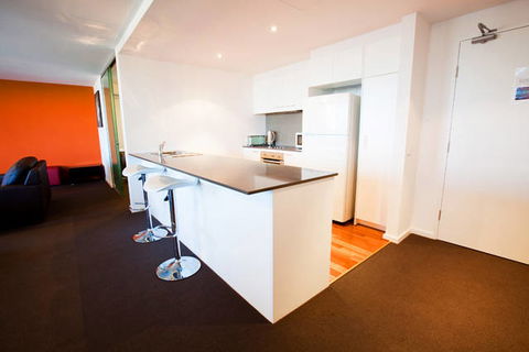 B7 Honeysuckle Apartments - Tourism Cairns 2
