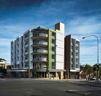 Baileys Serviced Apartments - Tourism Cairns