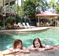 Cairns Reef Apartments  Motel - Tourism Cairns