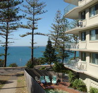 Campbells Cove Beachfront Apartments - Tourism Cairns