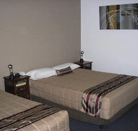 Centre Point Motor Inn - Tourism Cairns