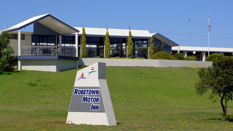 Robetown Motor Inn And Apartments - Tourism Cairns 10