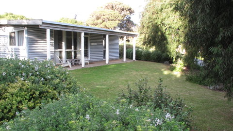 Driftwood House - Tourism Cairns 4
