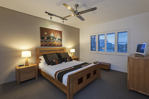 Darwin Waterfront Apartments - Tourism Cairns 5