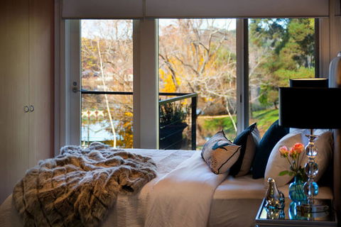 Daylesford Lake Villas - Tourism Cairns 0