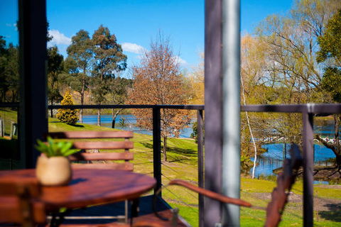 Daylesford Lake Villas - Tourism Cairns 6