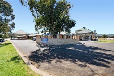 Drakesbrook Hotel - Tourism Cairns 0