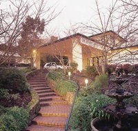 Eltham Gateway Hotel and Conference Centre - Tourism Cairns