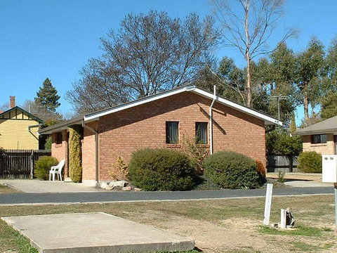 Fossicker Caravan Park - Tourism Cairns 1