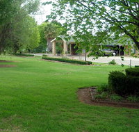 Golfview Motor Inn - Tourism Cairns