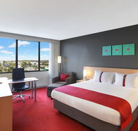 Holiday Inn Melbourne Airport - Tourism Cairns