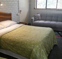 Holland Park Motel - Tourism Cairns