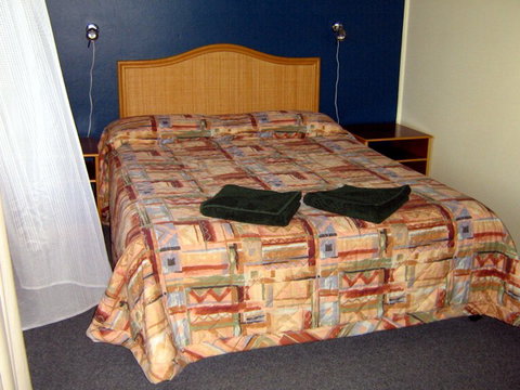 Jadon Place - Tourism Cairns 0