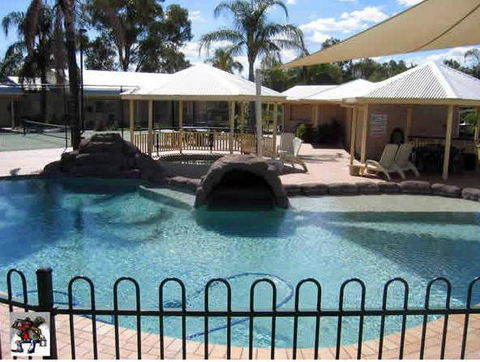 Jolly Swagman Motor Inn - Tourism Cairns 0