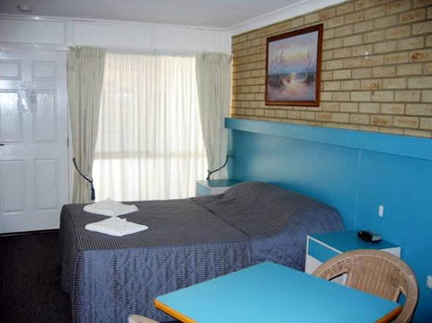 Jolly Swagman Motor Inn - Tourism Cairns 3