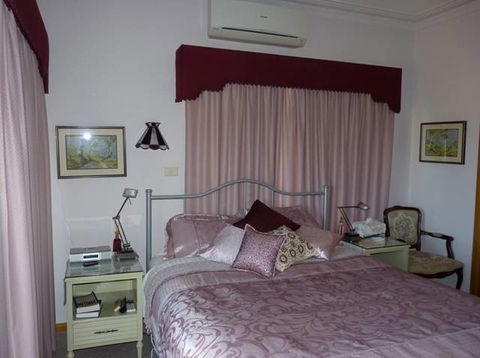 Kadina Bed And Breakfast - Tourism Cairns 0