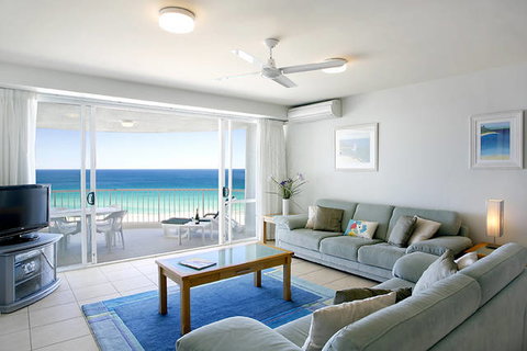 La Mer Sunshine Beachfront Apartments - Tourism Cairns 0