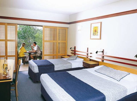 Mercure Kingfisher Bay Resort - Tourism Cairns 3