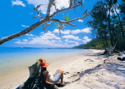 Mercure Kingfisher Bay Resort - Tourism Cairns 8
