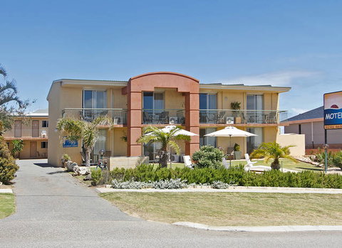 Ocean View Motel - Tourism Cairns 1
