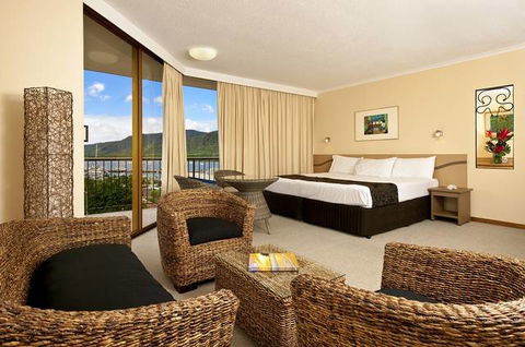 Pacific Hotel Cairns - Tourism Cairns 0