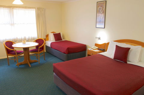 Pegasus Motor Inn - Tourism Cairns 7