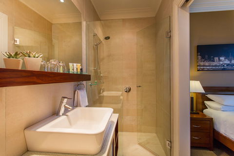 Prahran Village Guest House - Tourism Cairns 5