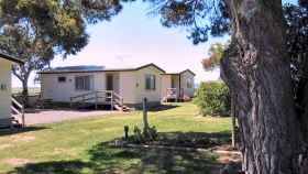 Millicent Hillview Caravan Park - Tourism Cairns 5