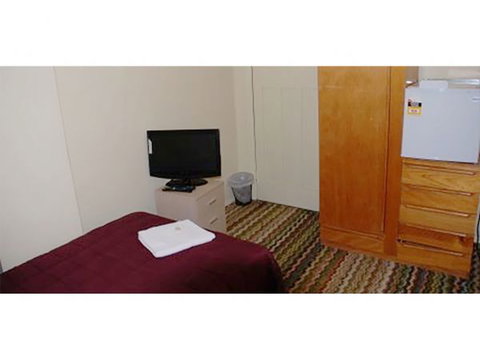 Capertee Royal Hotel - Tourism Cairns 5
