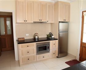 Marlo Cottage - Tourism Cairns 6