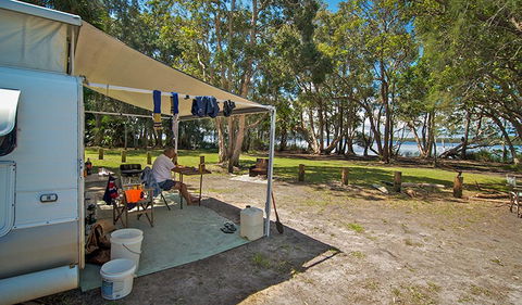 Dees Corner Campground - Tourism Cairns 0