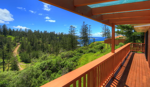 Shearwater Scenic Villas - Tourism Cairns 2