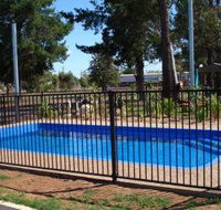 Silver Oaks Motel - Tourism Cairns