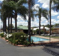 Town  Country Motor Inn Tamworth - Tourism Cairns