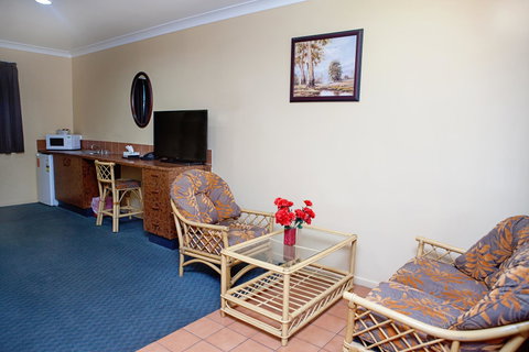 Townview Motel - Tourism Cairns 1