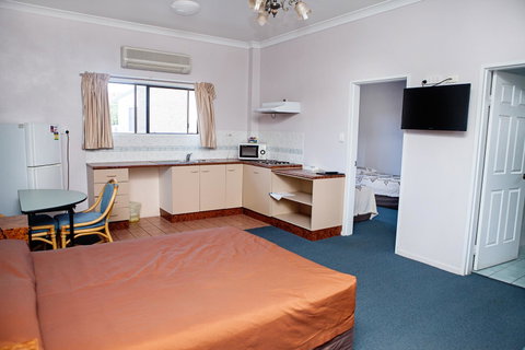 Townview Motel - Tourism Cairns 3