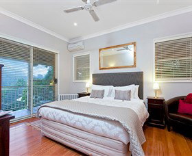 The Acreage Luxury B&B And Guesthouse - Tourism Cairns 1
