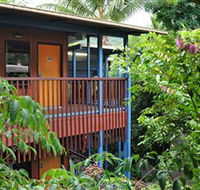 Airlie Beach Magnums Backpackers - Tourism Cairns