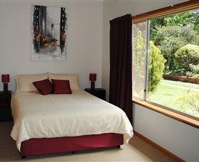Acacia Park Farm House - Tourism Cairns 2