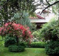 Allan Court Gardens Accommodation - Tourism Cairns