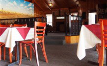 Lightning Ridge Outback Resort And Caravan Park - Tourism Cairns 8
