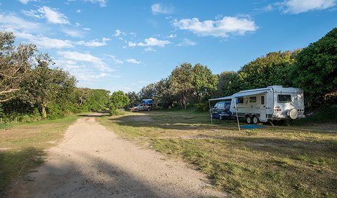Racecourse Campground - Tourism Cairns 0