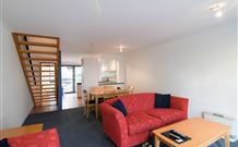 Avoca Beach Hotel And Resort - Tourism Cairns 0