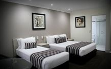Central Caleula Motor Lodge - Orange - Tourism Cairns 0