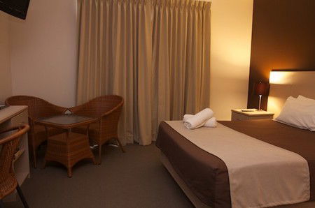 Warners At The Bay - Tourism Cairns 2