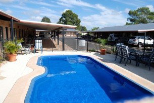 Ascot Lodge Motor Inn Kingaroy - Tourism Cairns 2